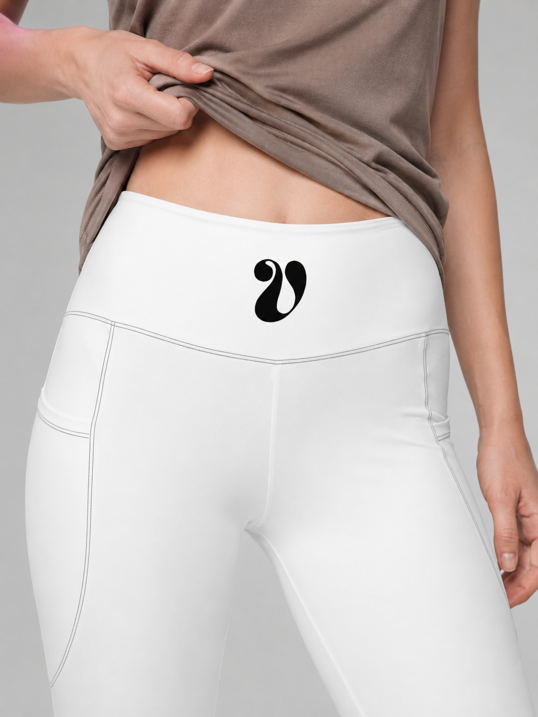 Signature Heart Pocket Leggings White